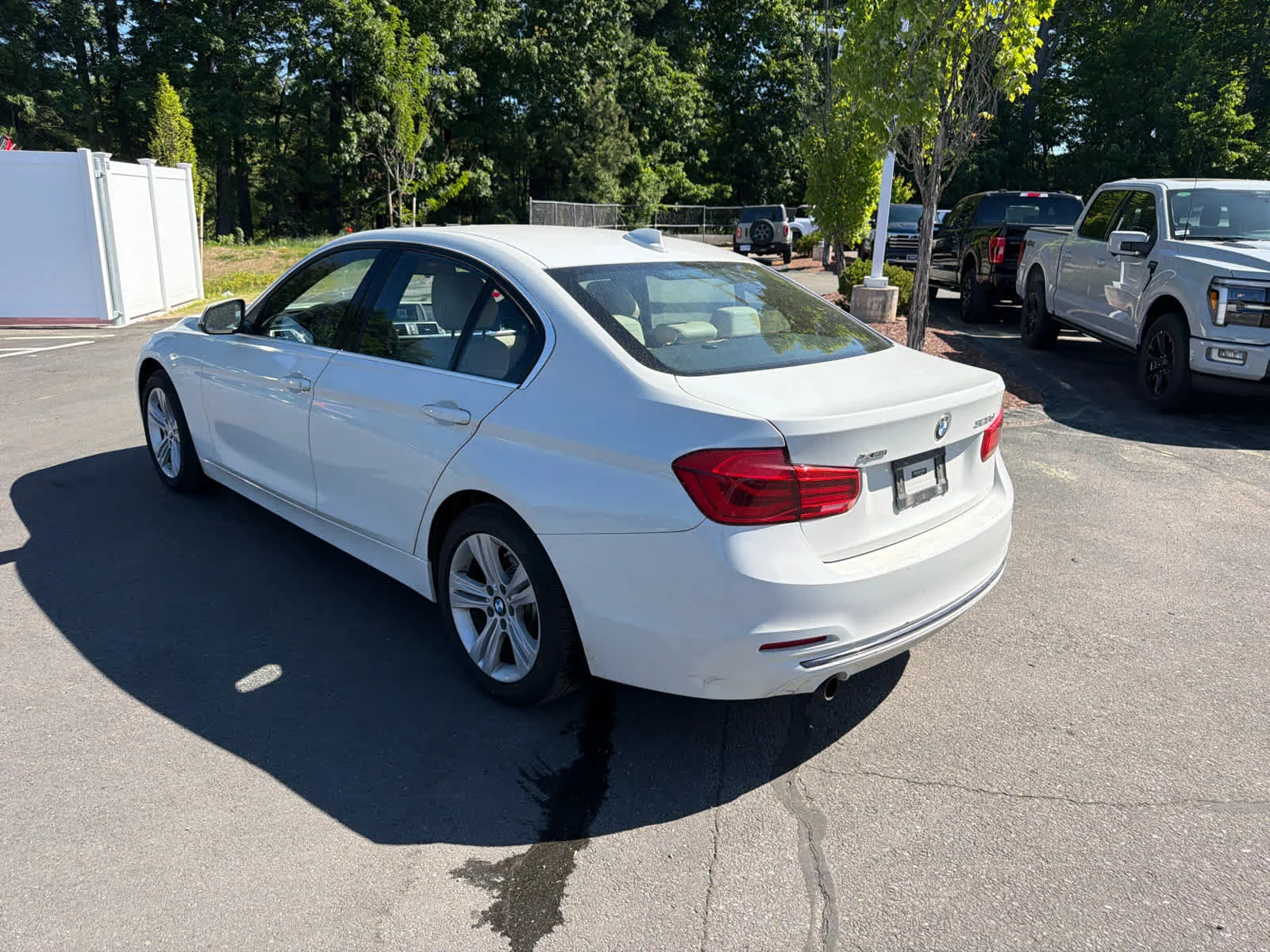 Used 2018 Alpine White BMW 328d xDrive image 7