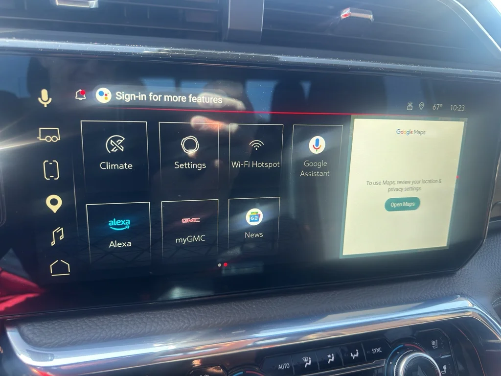 Used 2025 Sterling Metallic GMC Denali image 30