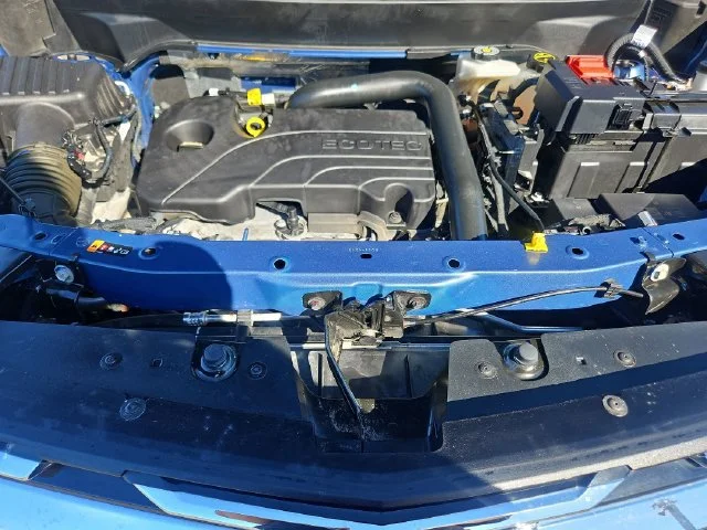 Used 2025 Lakeshore Blue Metallic Chevrolet LT image 22