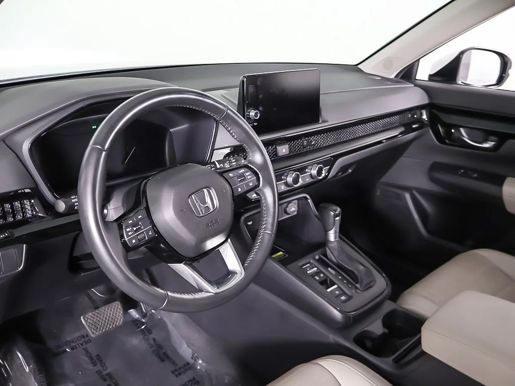 Used 2024 Platinum White Pearl Honda EX-L image 27