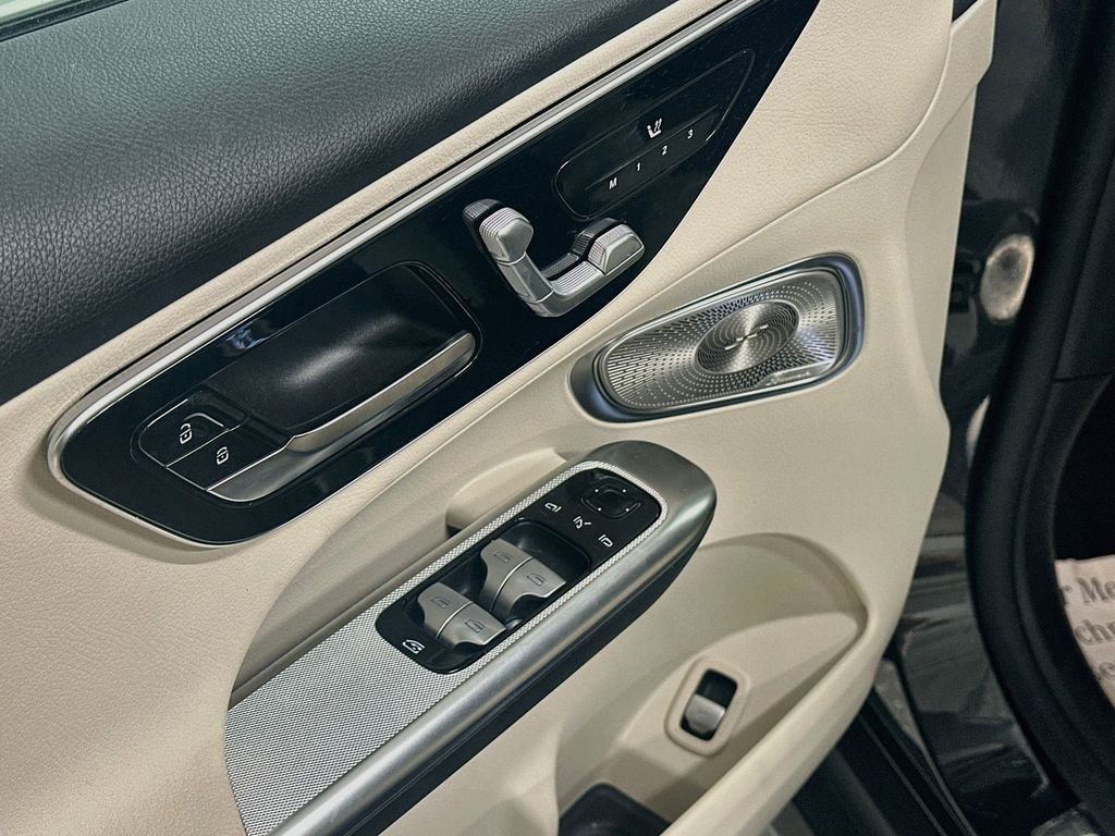 2025 Mercedes-Benz GLC Base - Photo 19