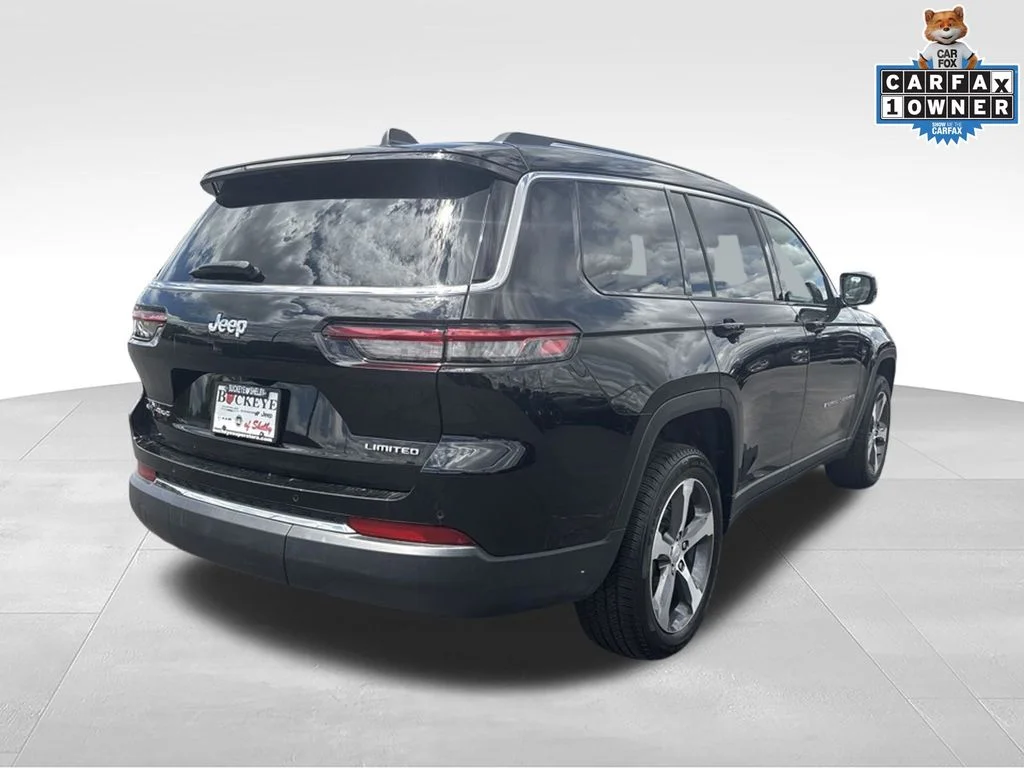 Used 2023 Black Jeep Limited image 3