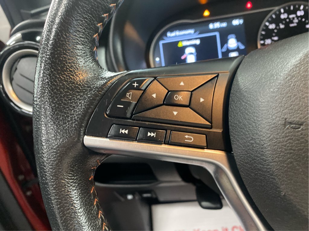 Used 2020 Red Nissan SR image 13