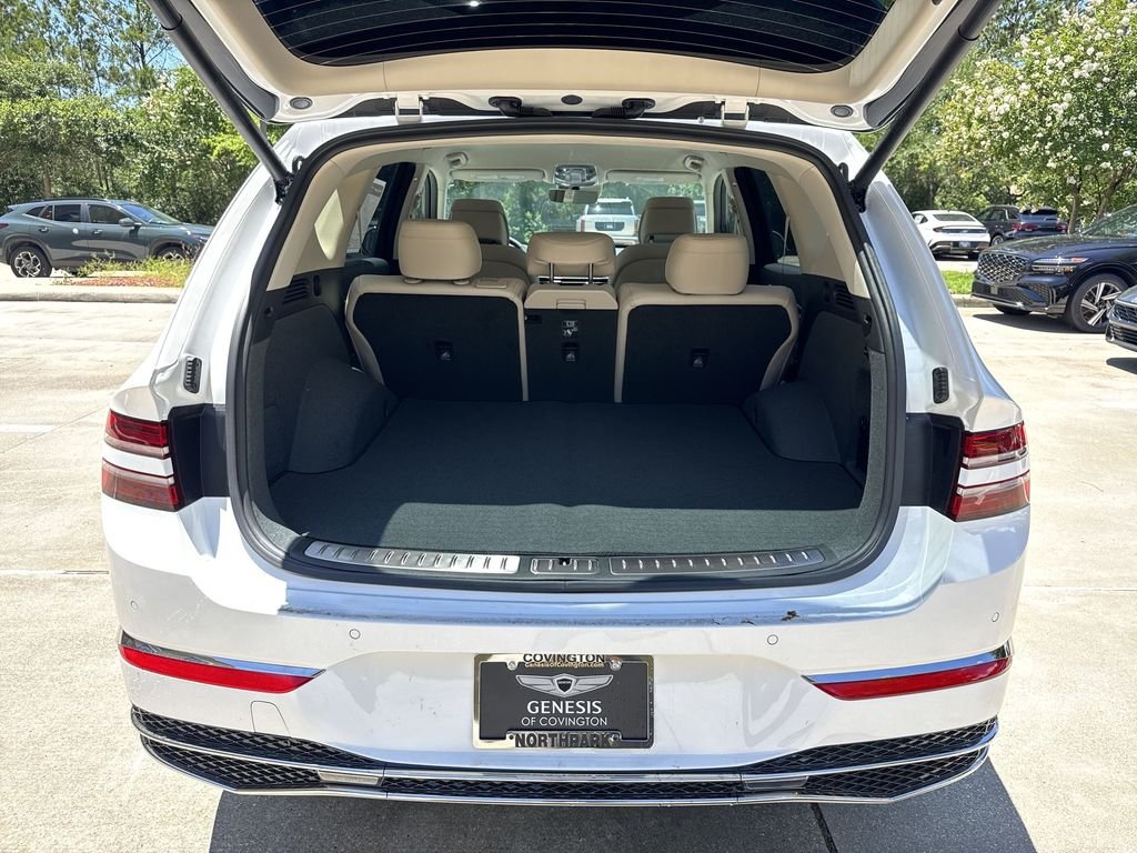 New 2026 White Genesis 2.5T image 21