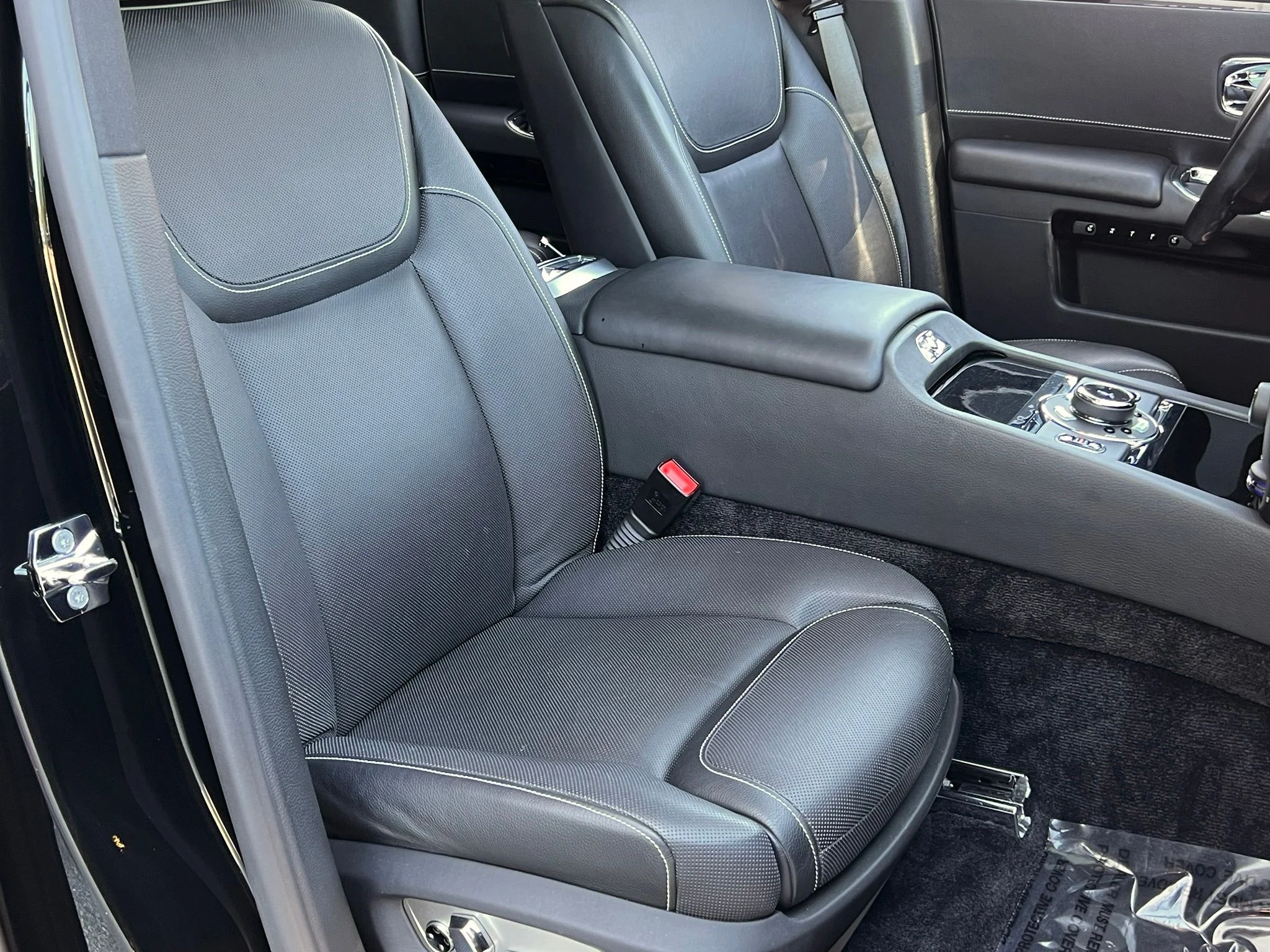 Used 2017 Black Rolls-Royce Base image 16