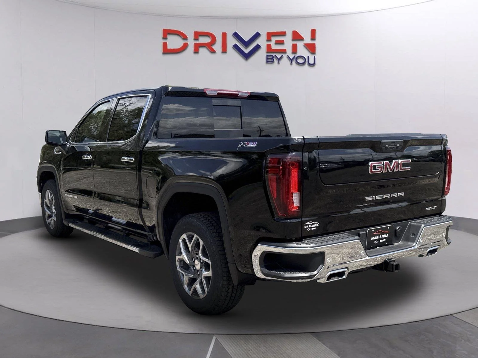 New 2026 Onyx Black GMC SLT image 6