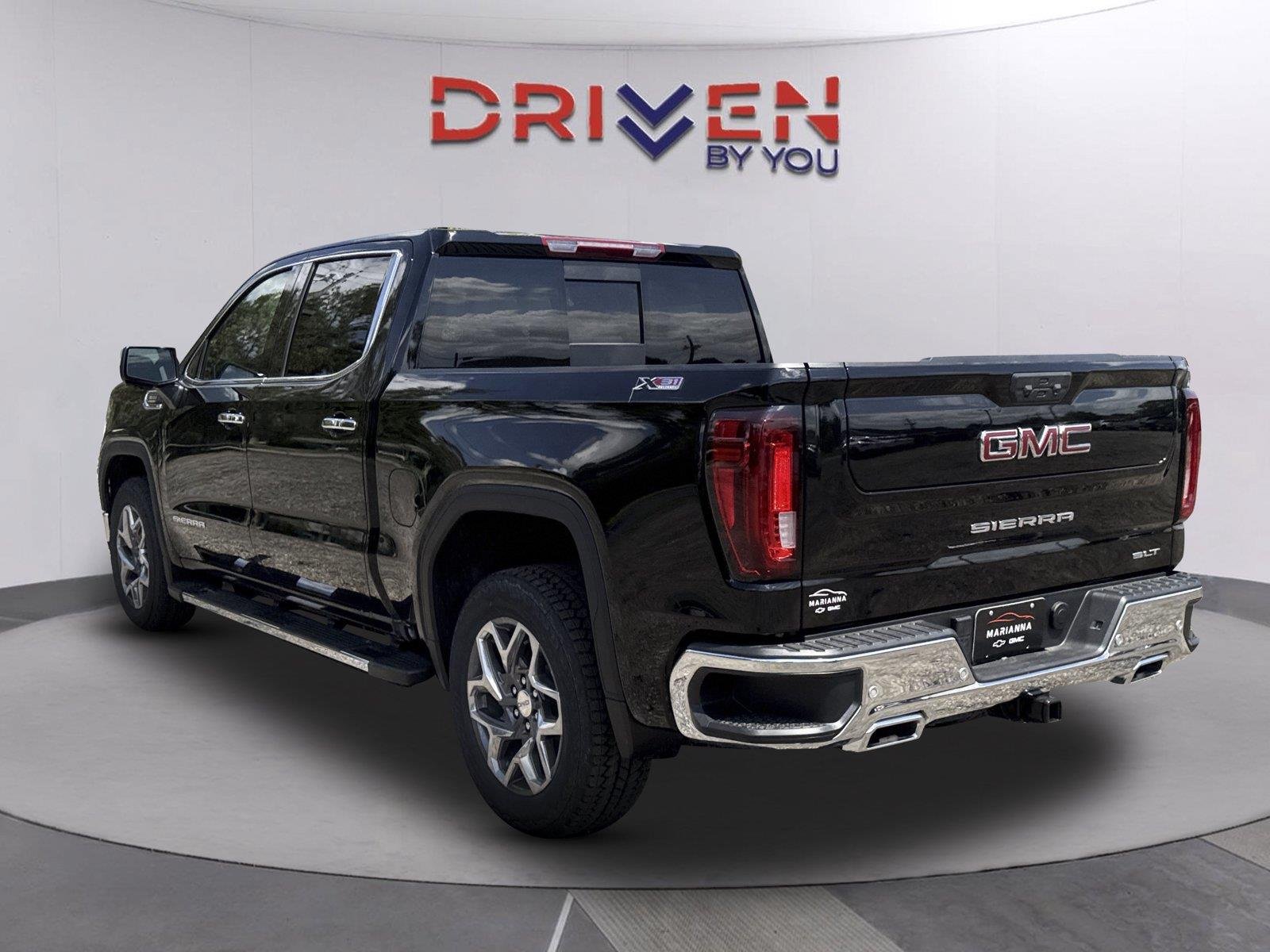 New 2026 Onyx Black GMC SLT image 6