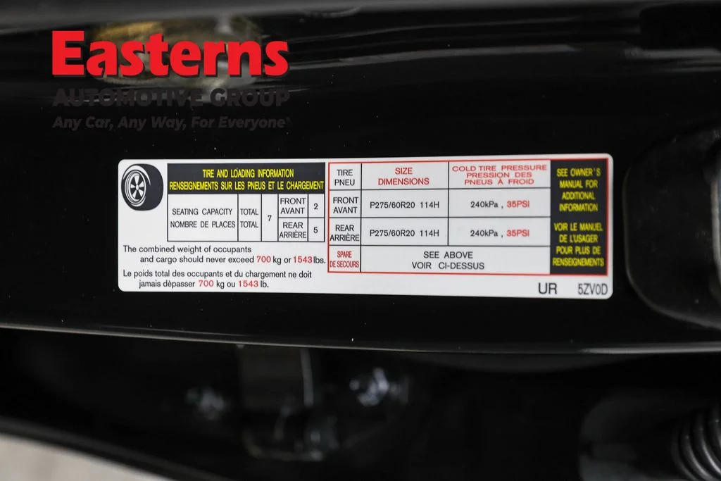 Used 2017 Black Nissan Platinum image 39