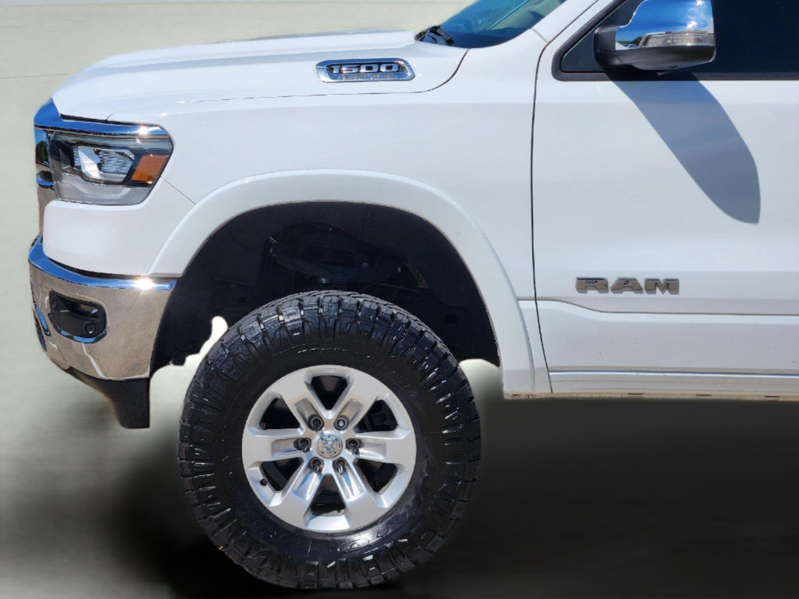 Used 2020 Bright White Clearcoat Ram Laramie image 8