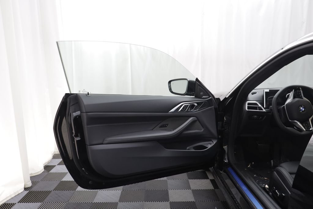 New 2027 Jet Black BMW 430i xDrive image 5