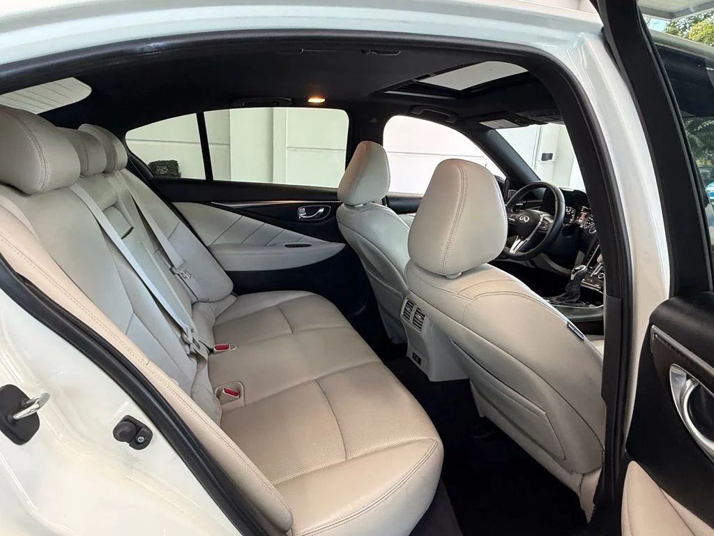 Used 2023 White INFINITI SENSORY image 15