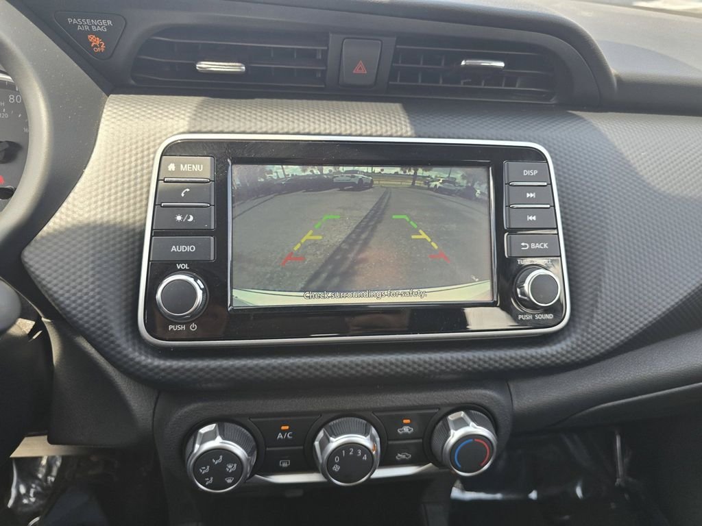 Used 2025 White Nissan S image 23