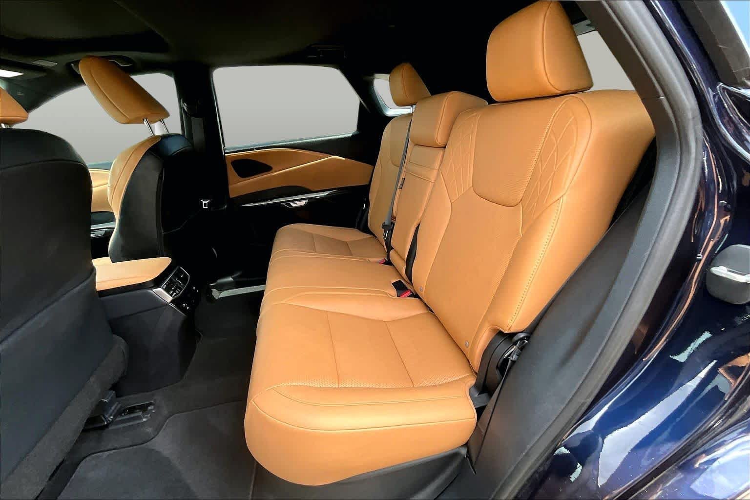 Used 2024 Nightfall Mica Lexus Premium Plus image 21