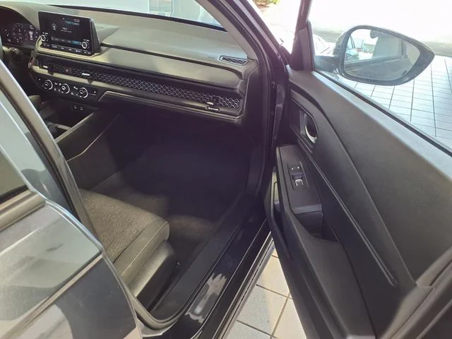 2024 Honda Accord EX - Photo 21