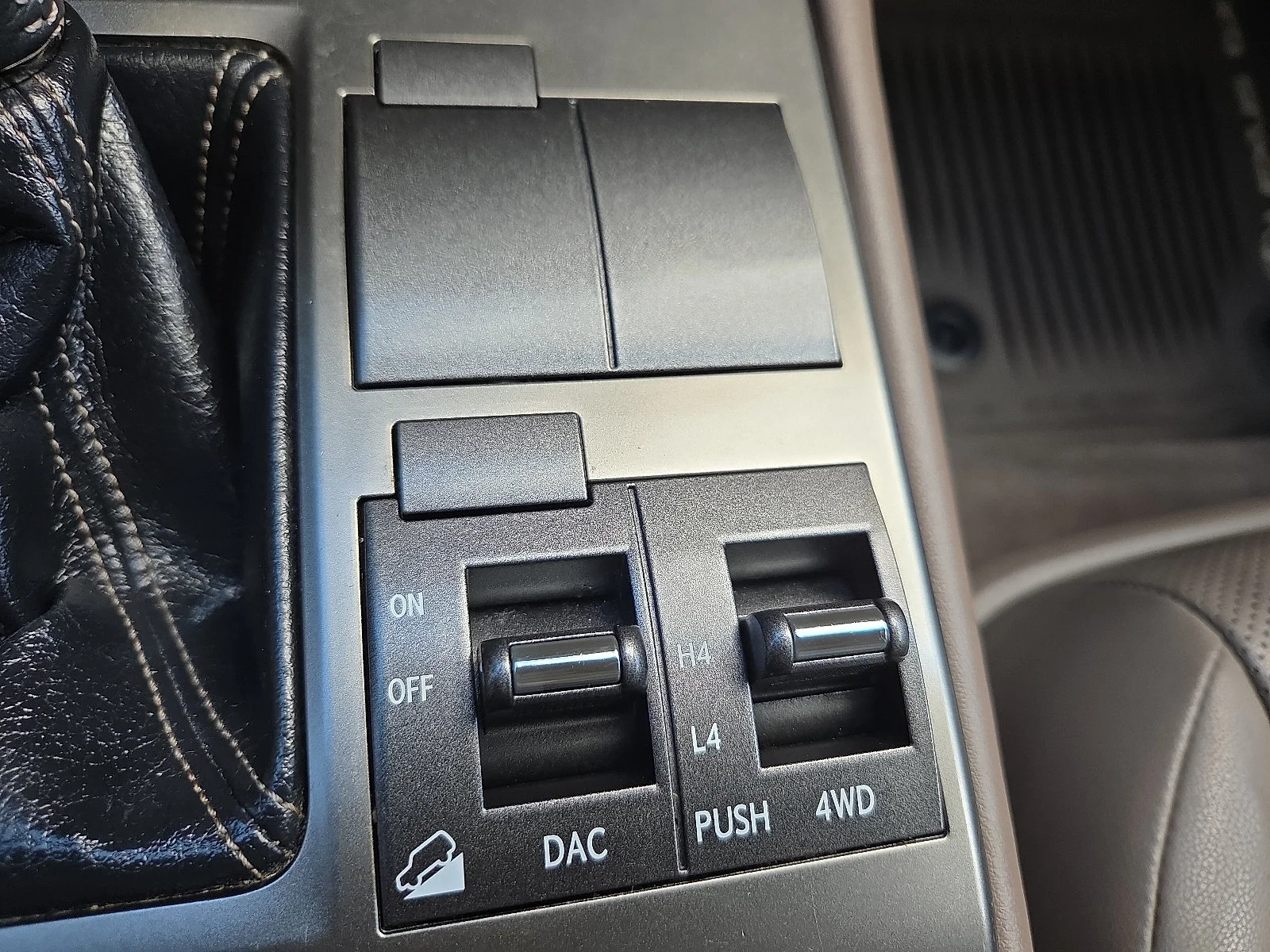 Used 2017 Nightfall Mica Lexus GX 460 image 21
