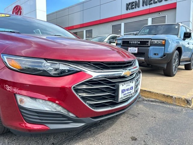 Used 2024 Red Chevrolet LT image 4