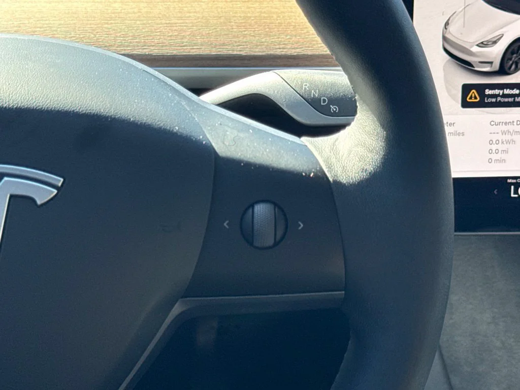 Used 2025 White Tesla Long Range image 15