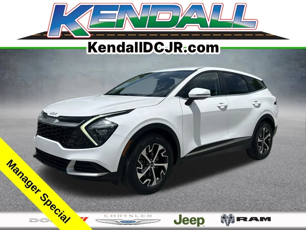 Used 2023 White Kia EX image 1