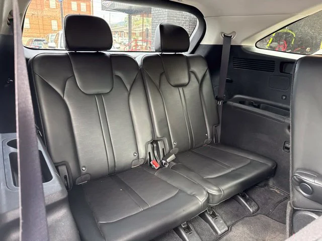 Used 2025  Kia X-Line EX image 13
