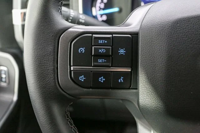 Used 2023 Silver Ford XLT image 32