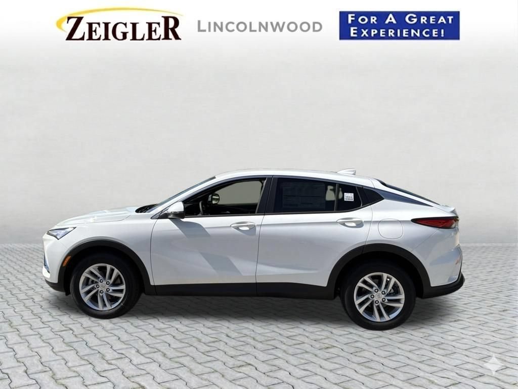 New 2026 Summit White Buick Preferred image 3