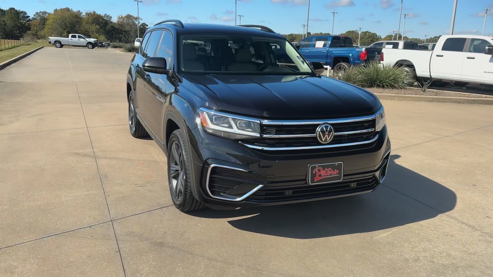 2021 Volkswagen Atlas V6 SE Technology R-Line photo 3