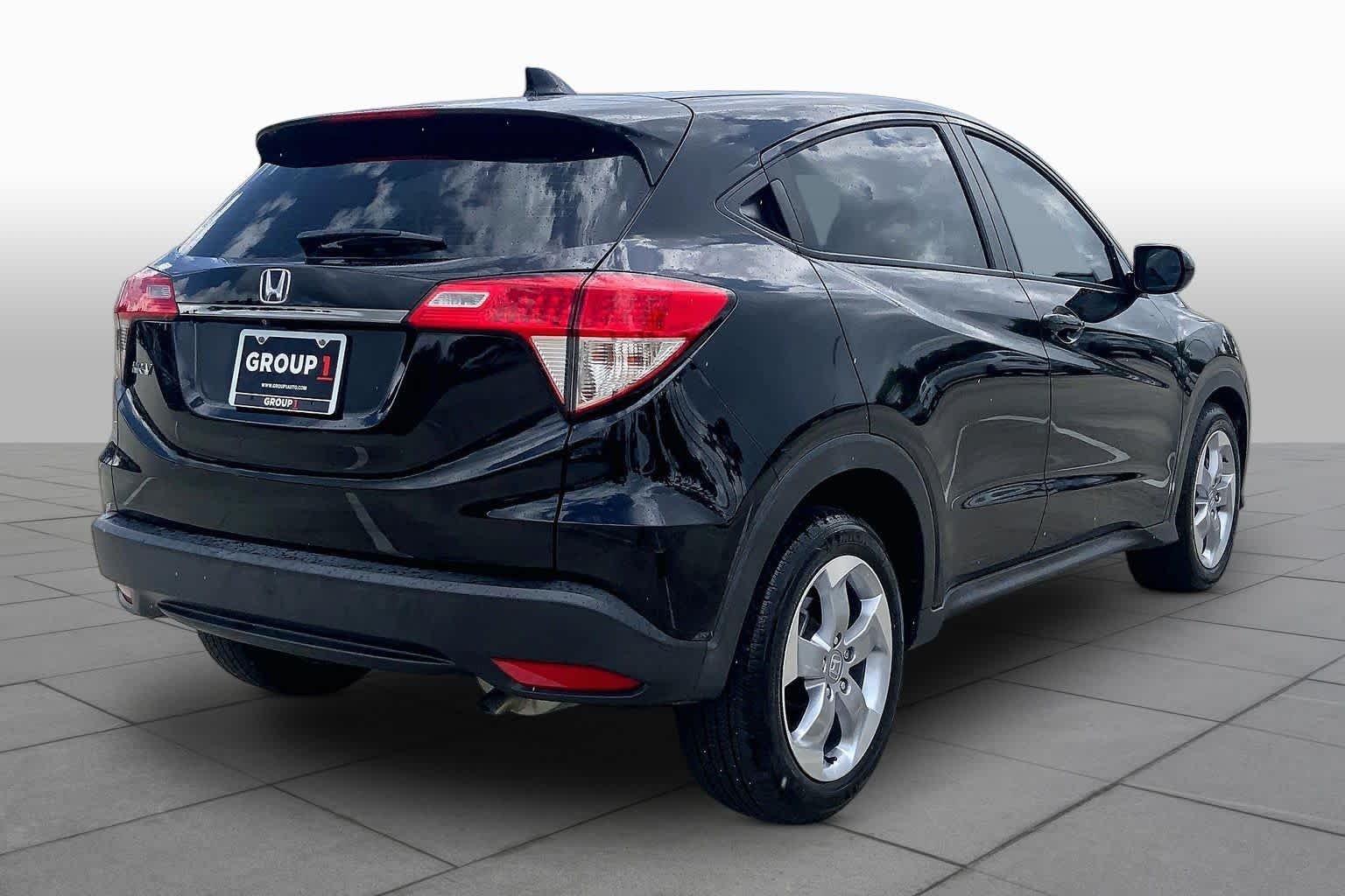 Used 2020 Crystal Black Pearl Honda LX image 13