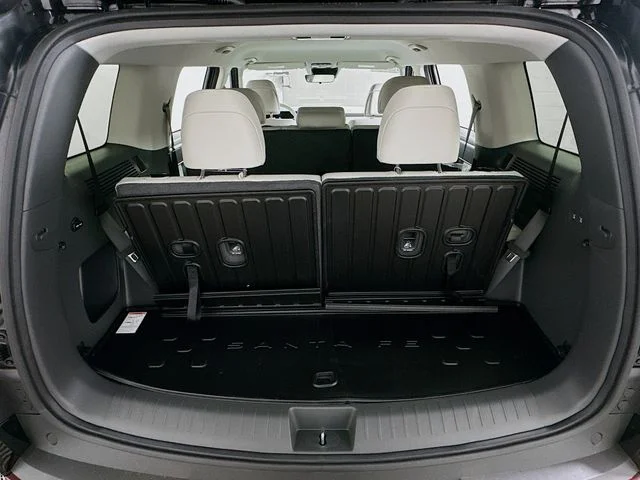 New 2026 Black Hyundai SEL image 22