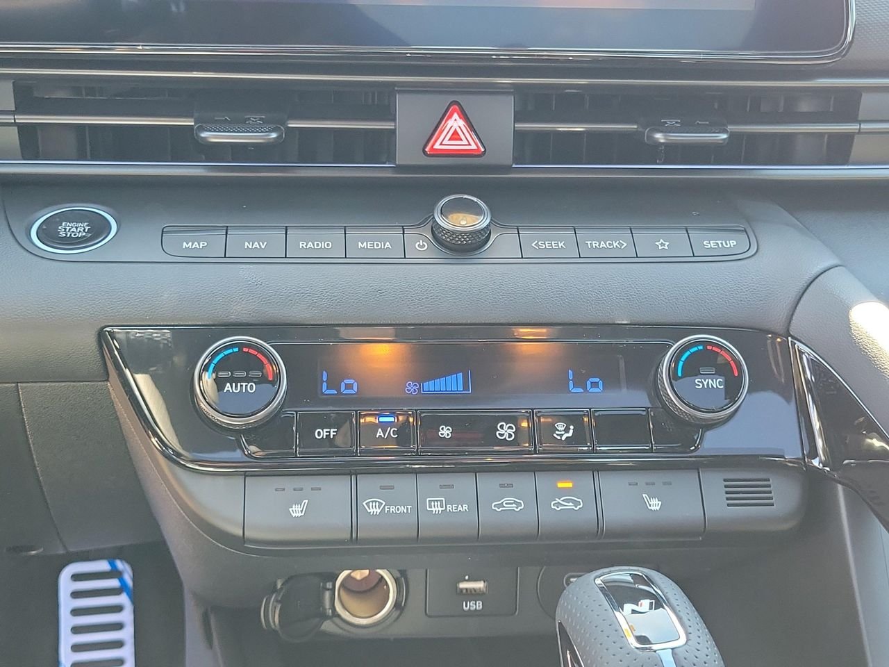 New 2026 Abyss Black Hyundai Sedan image 27