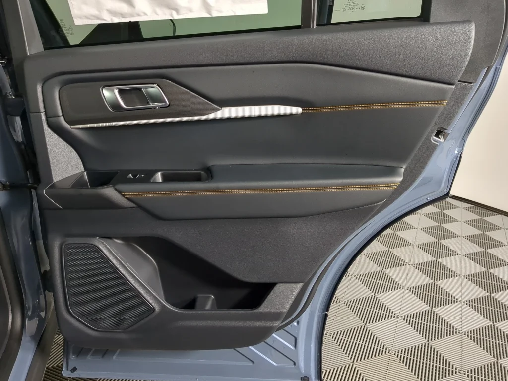 New 2026 Vapor Blue Metallic Ford Tremor® image 23