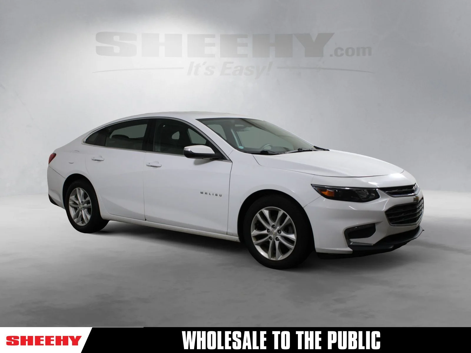 Used 2017 White Chevrolet LT image 1