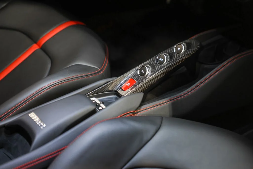 Used 2020 Red Ferrari Base image 33