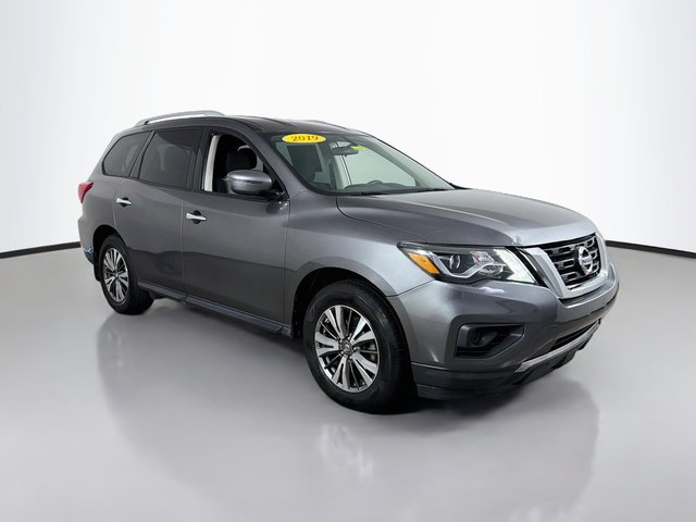 2019 Nissan Pathfinder S
