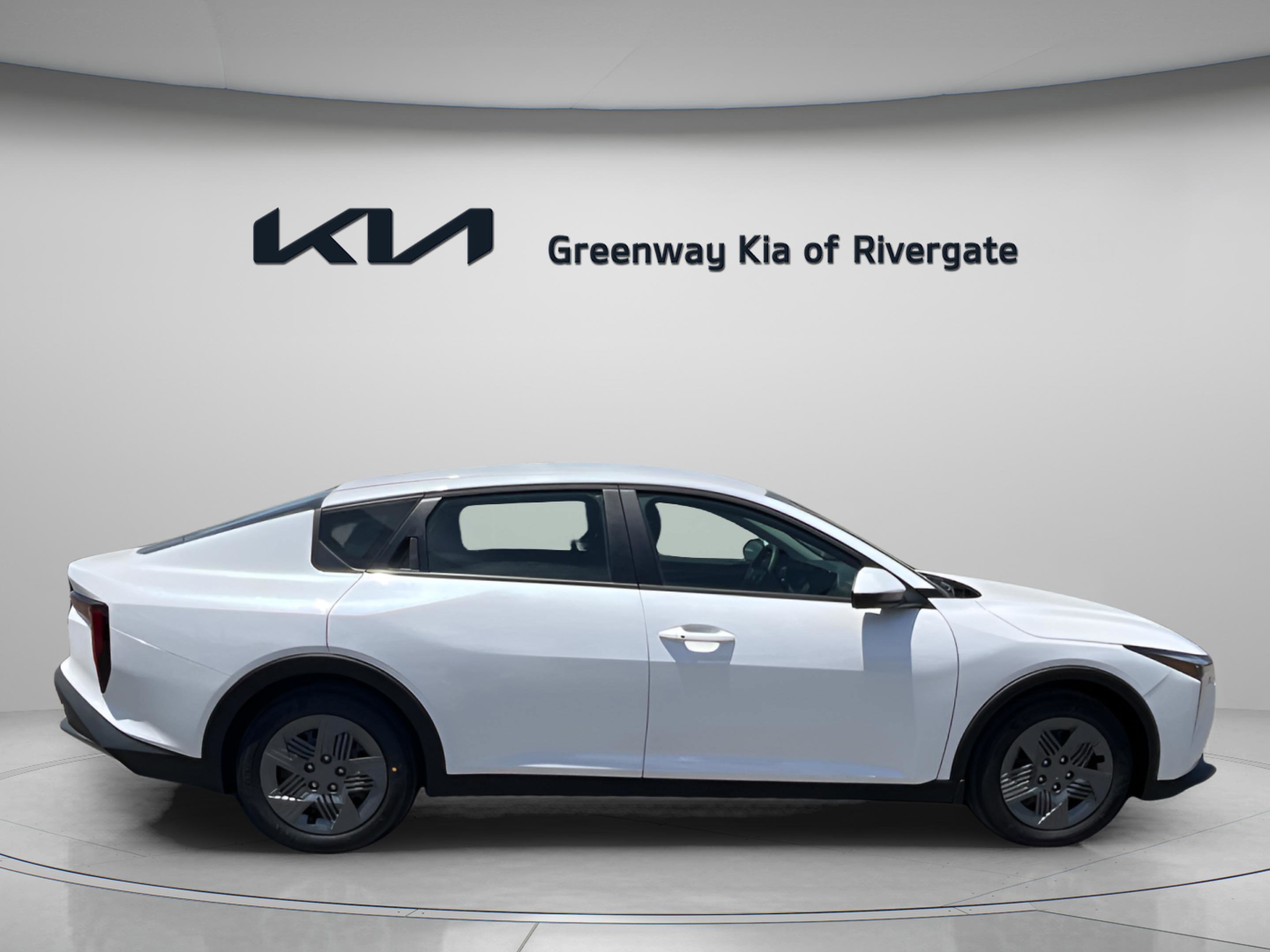 New 2026 Snow White Pearl Kia LX image 8