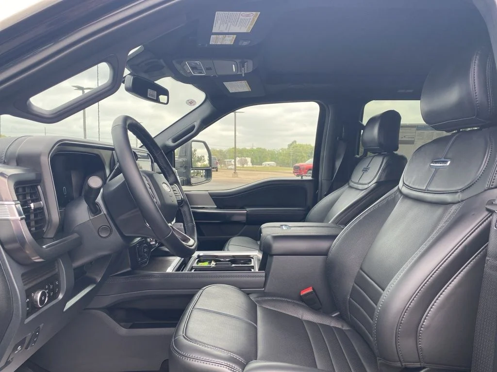 New 2026 Agate Black Metallic Ford F-250® Platinum® image 13