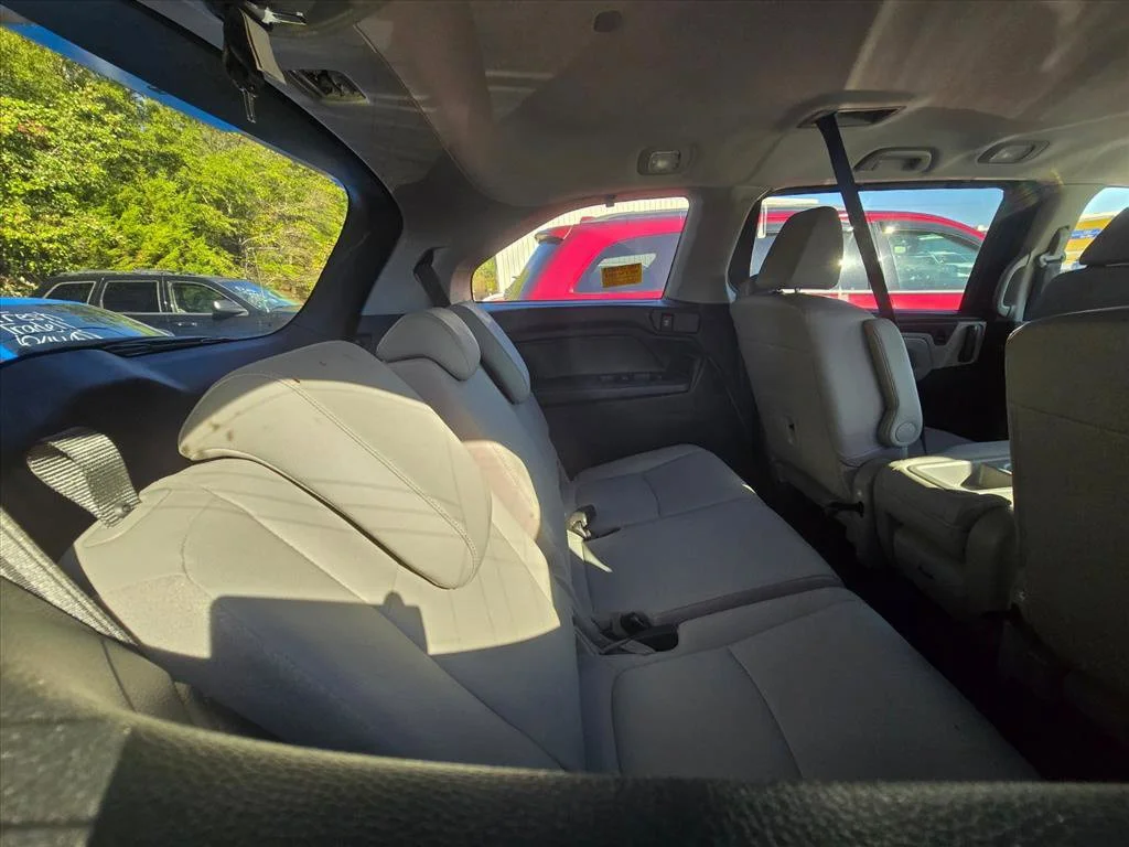 Used 2020 Blue Honda EX-L image 7