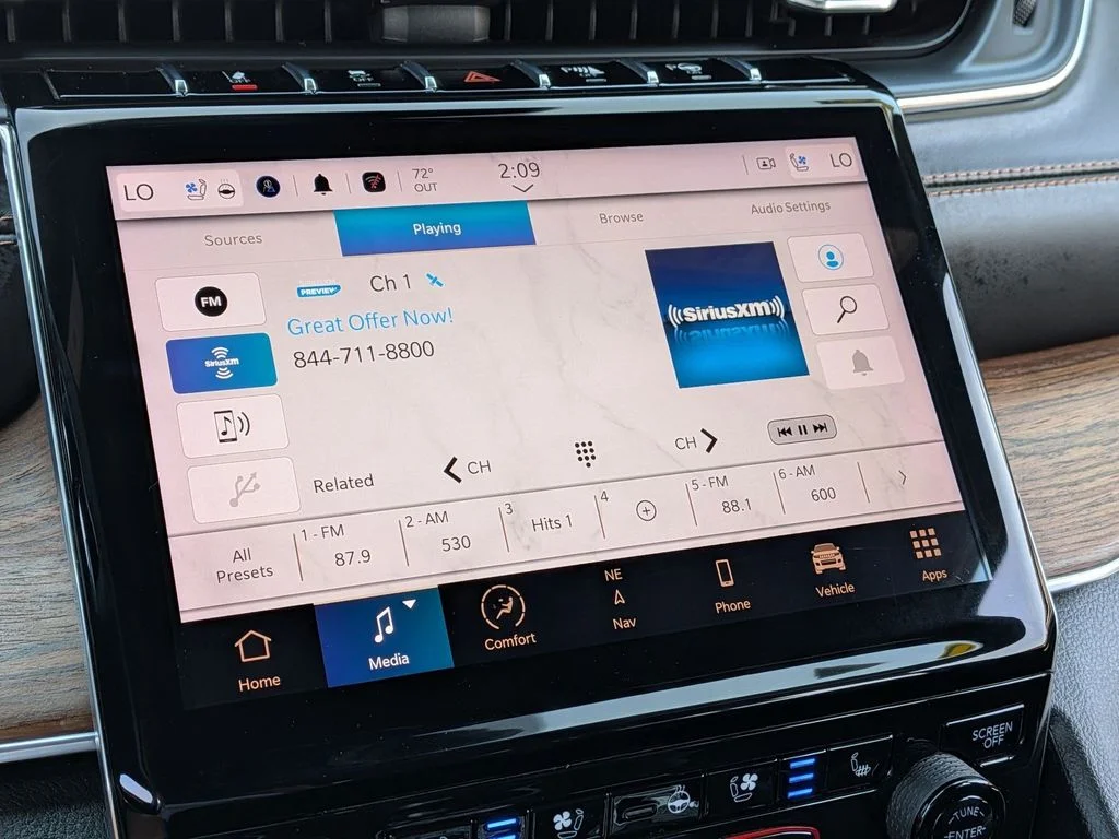 Used 2021 Black Jeep Summit image 18