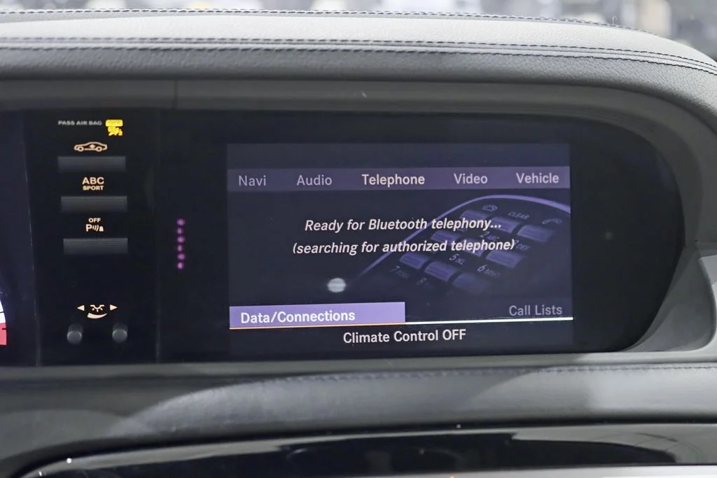 Used 2011  Mercedes-Benz CL 63 AMG® image 24