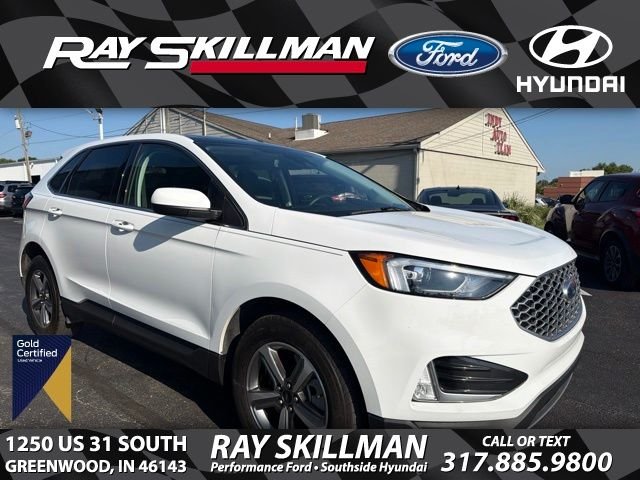 Used 2024 White Ford SEL image 1