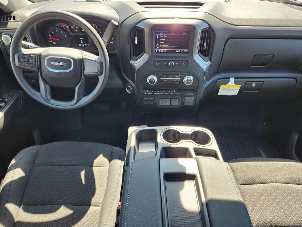 2025 GMC Sierra 3500HD Pro - Photo 16