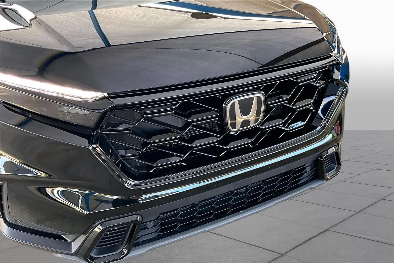 Used 2024 Crystal Black Pearl Honda Sport-L image 30