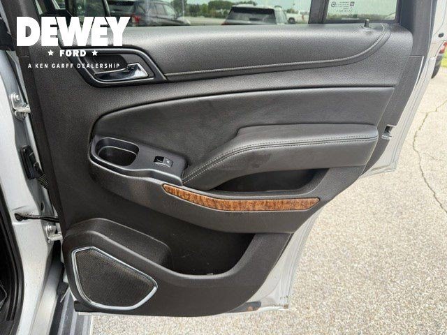 Used 2016 Silver Ice Metallic Chevrolet LTZ image 34