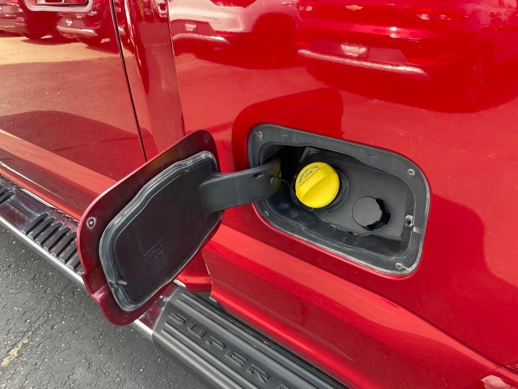 Used 2022 Red Ford Lariat image 62