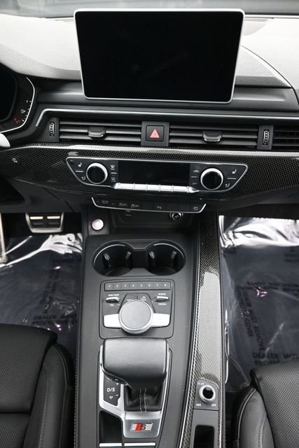 Used 2018 Gray Audi 3.0T Prestige image 15