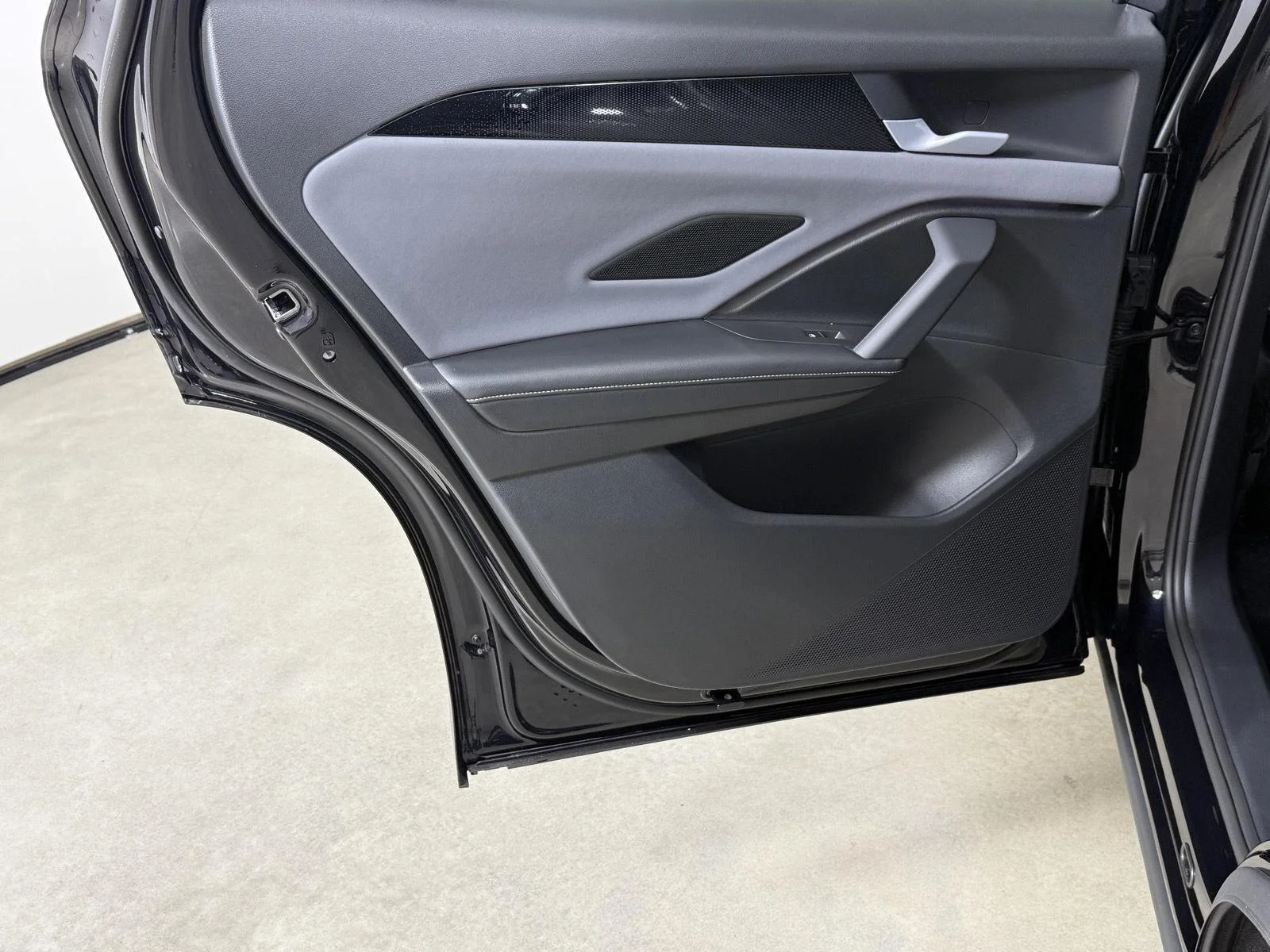 New 2026 BLACK VOLKSWAGEN  image 24