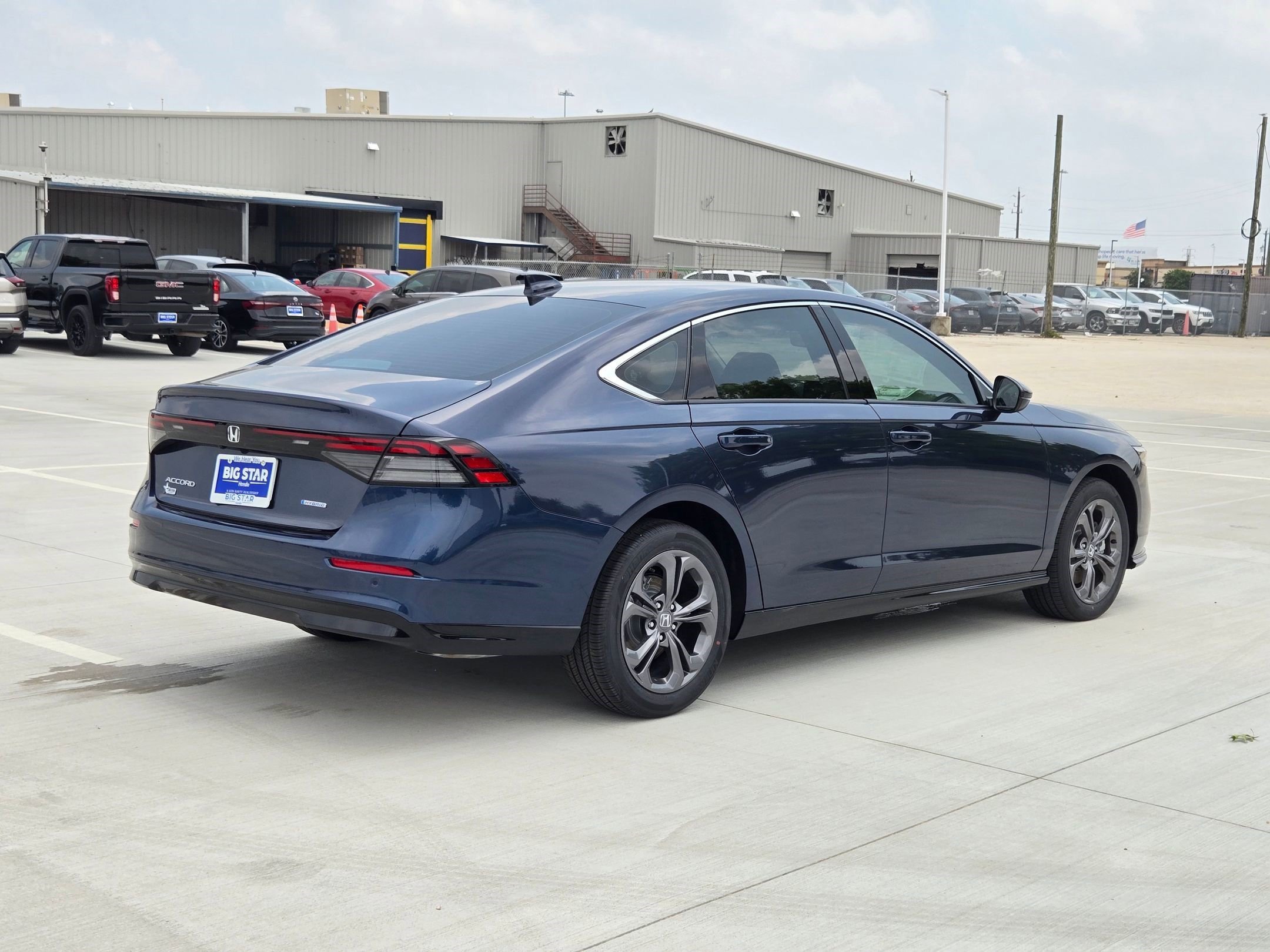 New 2026 Canyon River Blue Metallic Honda EX-L image 4