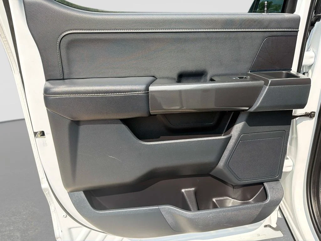 Used 2023 White Ford XLT image 13