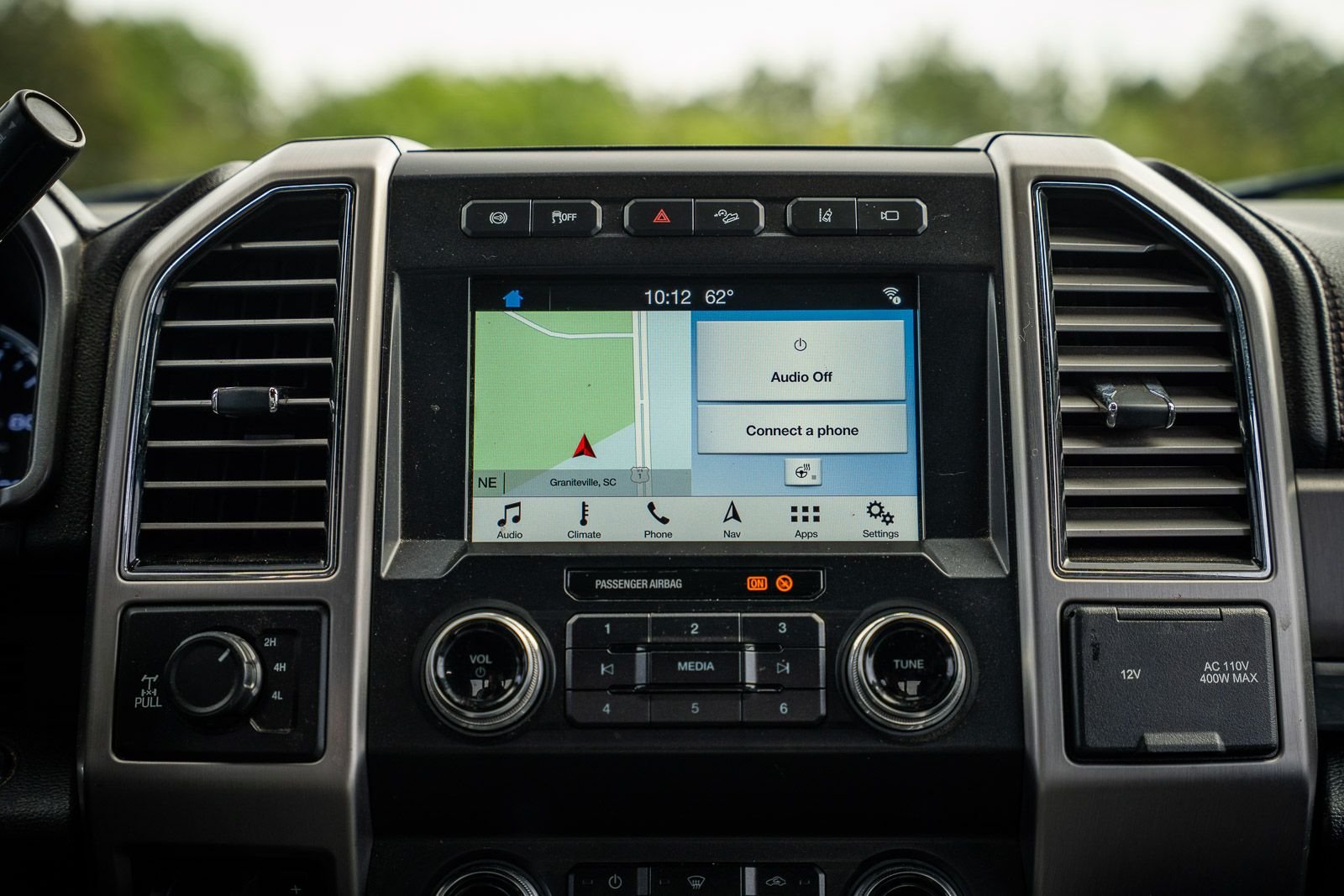 Used 2019 Black Ford Platinum image 39