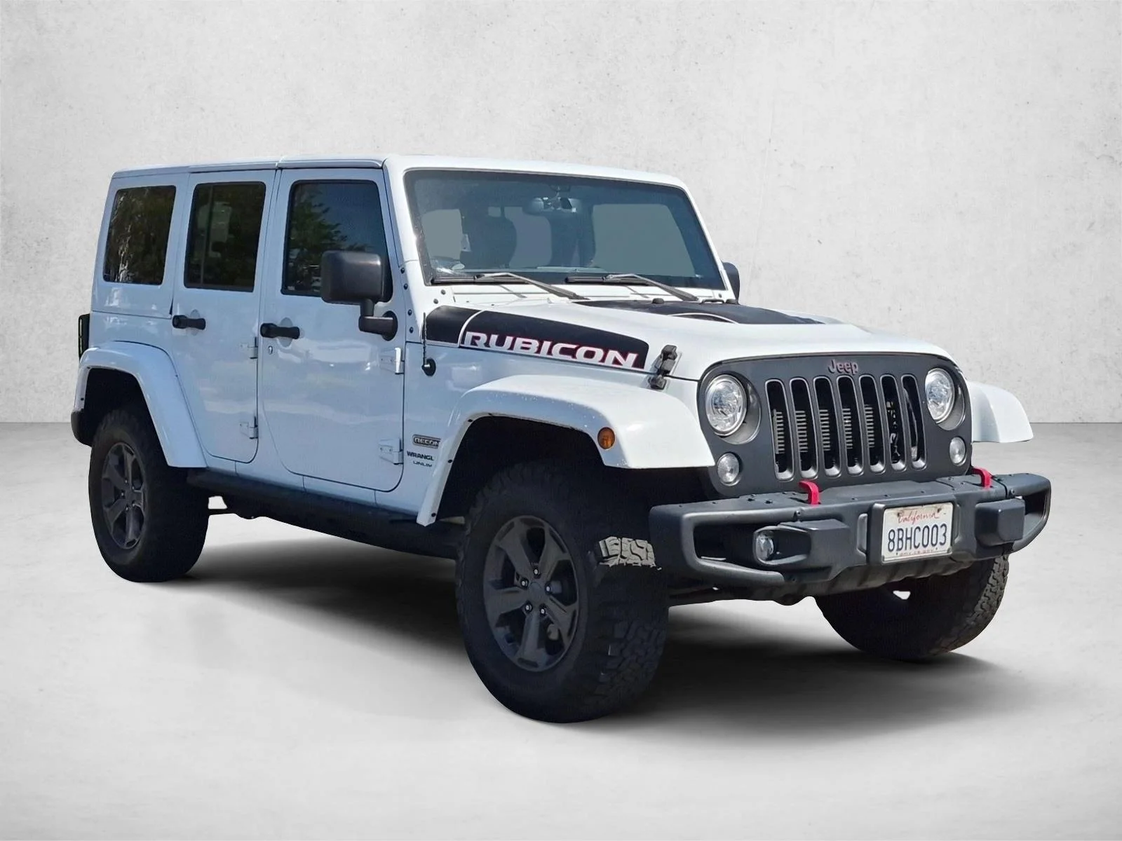 Used 2018 Bright White Clearcoat Jeep Rubicon Recon image 3