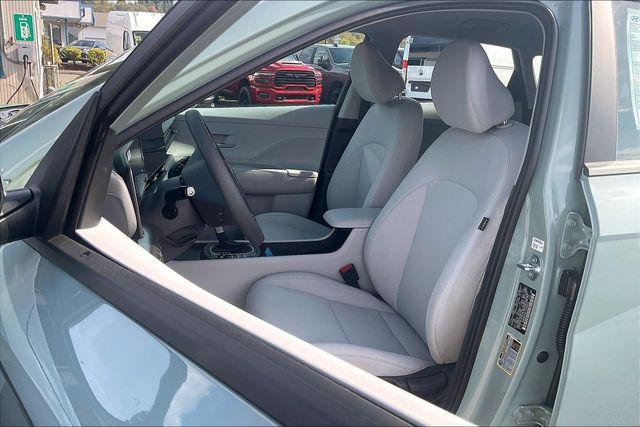 2026 Hyundai Kona SE - Photo 9